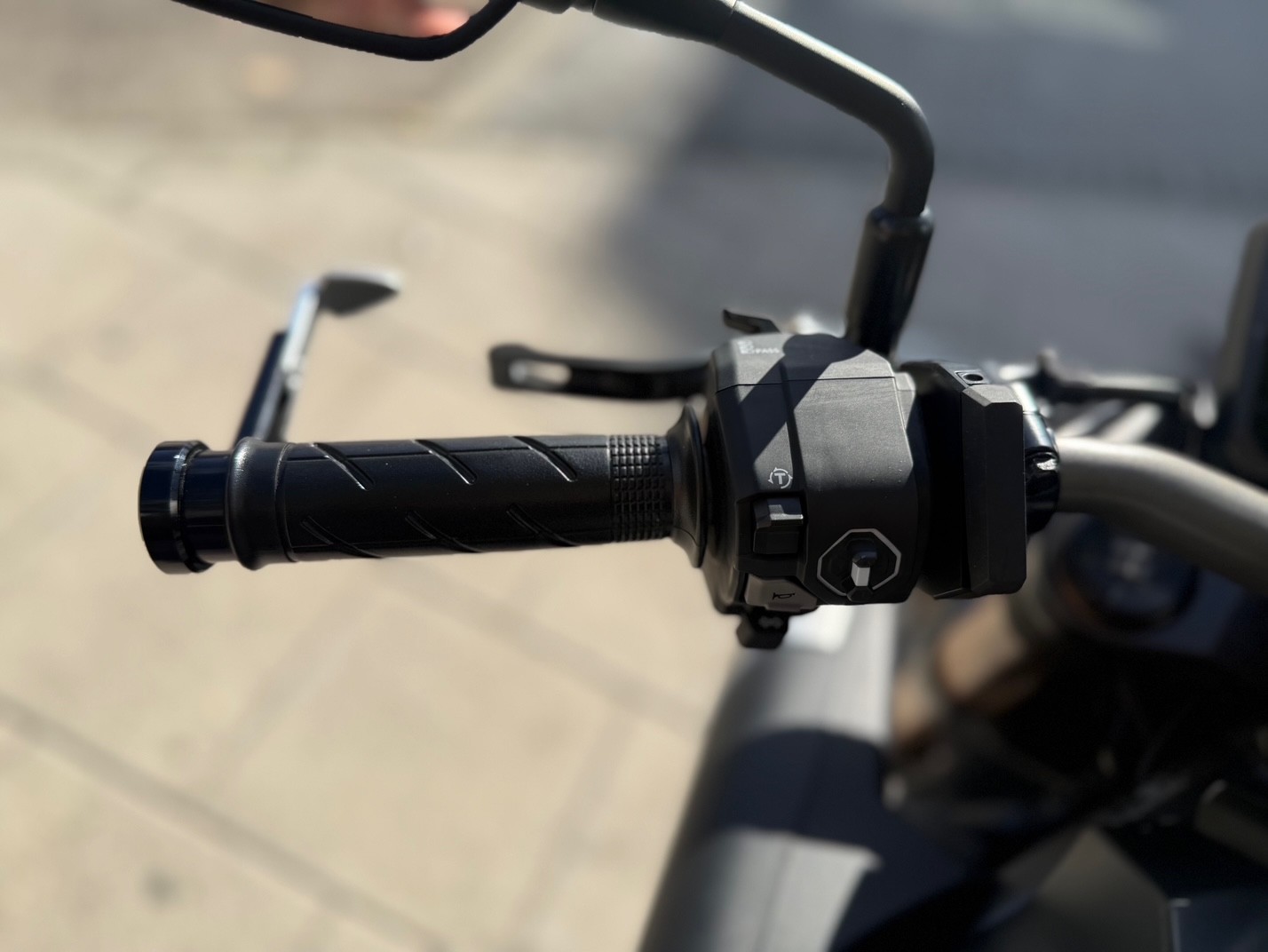 HONDA CB 650 R AÑO 2024 CON 4.369 KM.