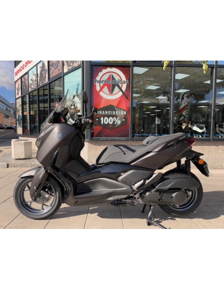 YAMAHA X-MAX 125 TECH MAX AÑO 2025 CON 30 KM.