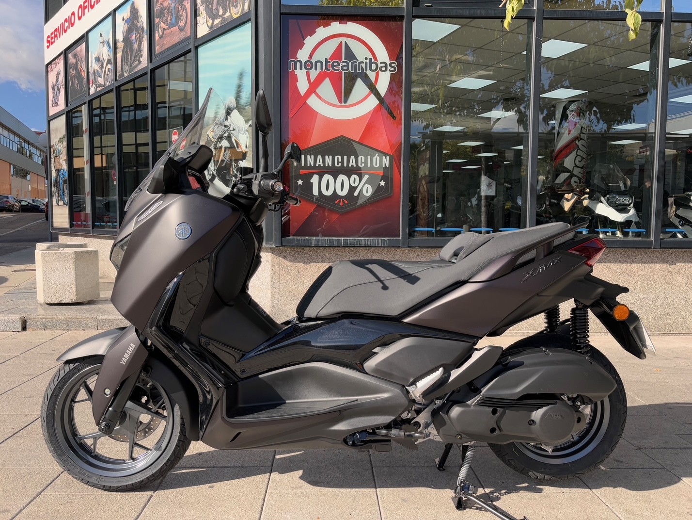YAMAHA X-MAX 125 TECH MAX AÑO 2025...