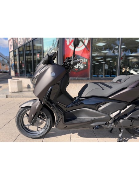 YAMAHA X-MAX 125 TECH MAX AÑO 2025 CON 30 KM.
