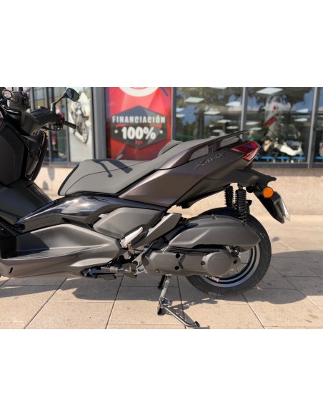 YAMAHA X-MAX 125 TECH MAX AÑO 2025 CON 30 KM.
