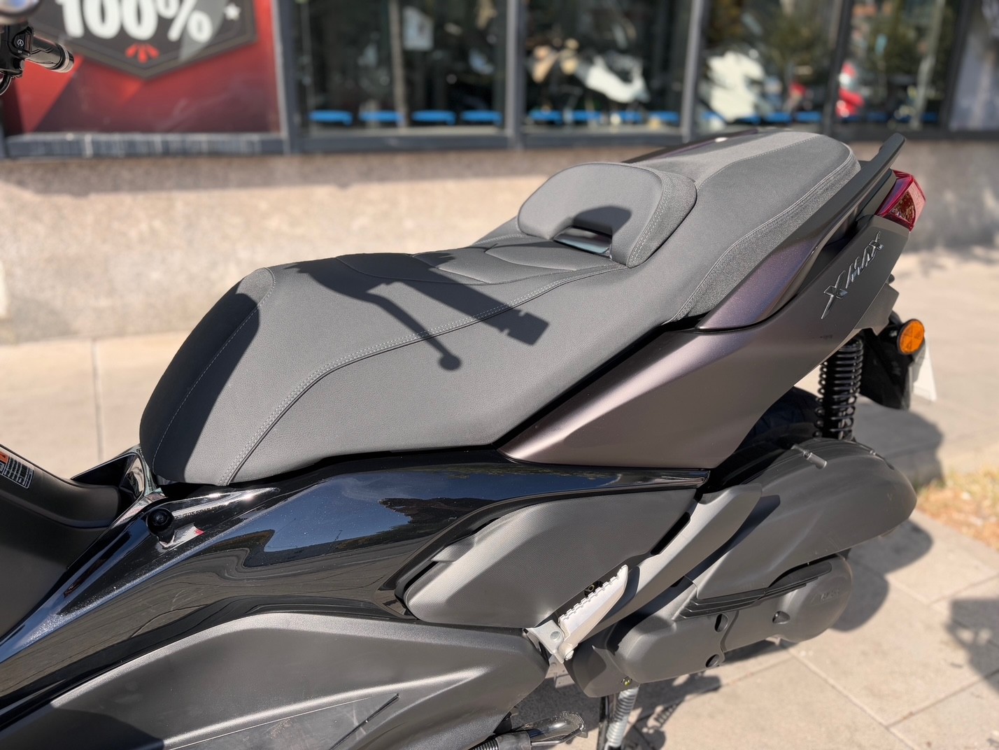 YAMAHA X-MAX 125 TECH MAX AÑO 2025...