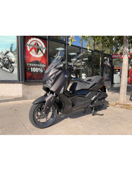 YAMAHA X-MAX 125 TECH MAX AÑO 2025 CON 30 KM.