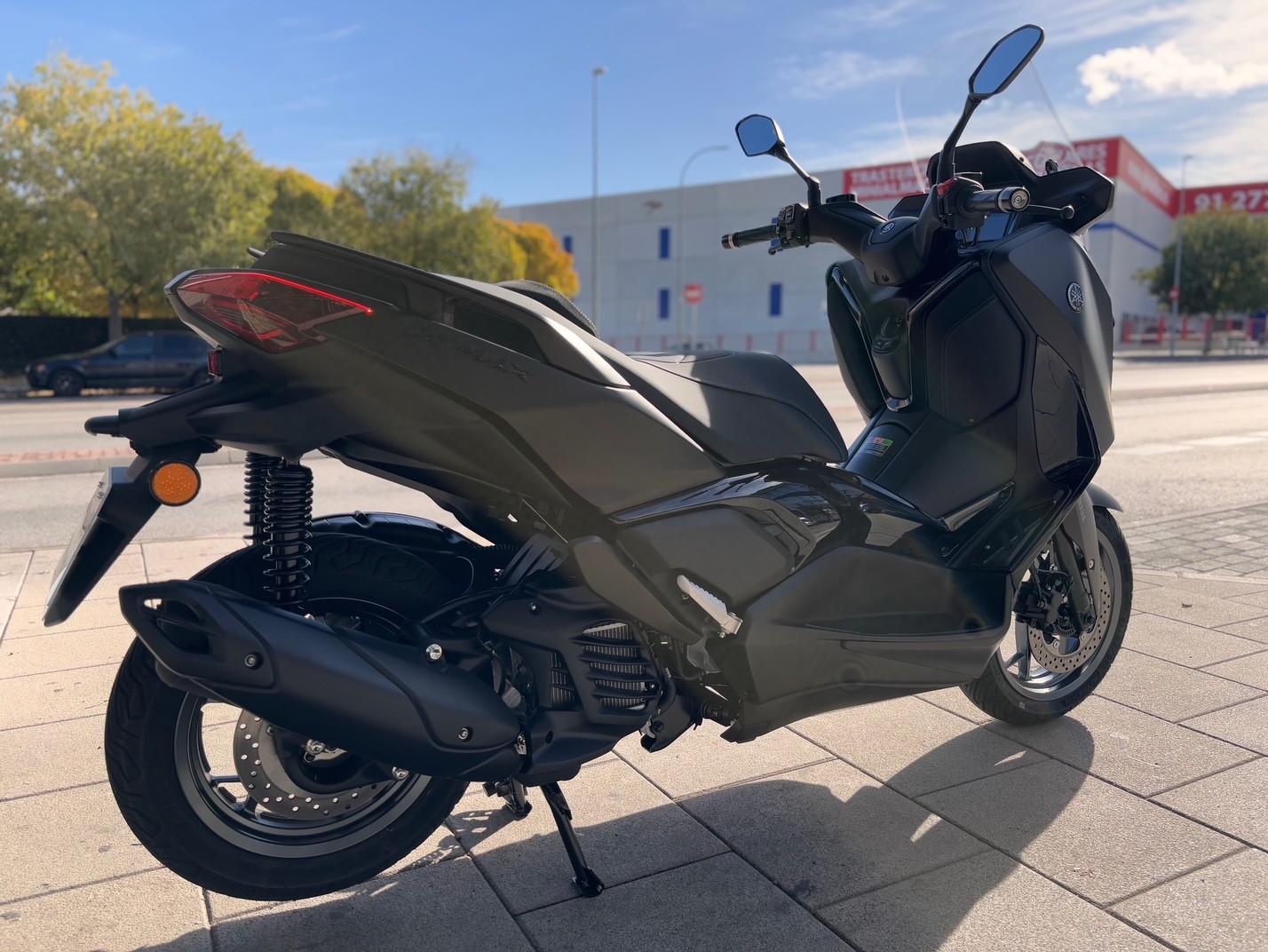 YAMAHA X-MAX 125 TECH MAX AÑO 2025...