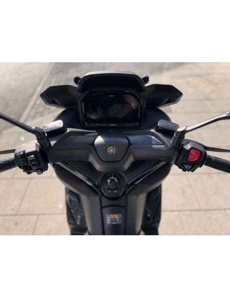 YAMAHA X-MAX 125 TECH MAX AÑO 2025 CON 30 KM.