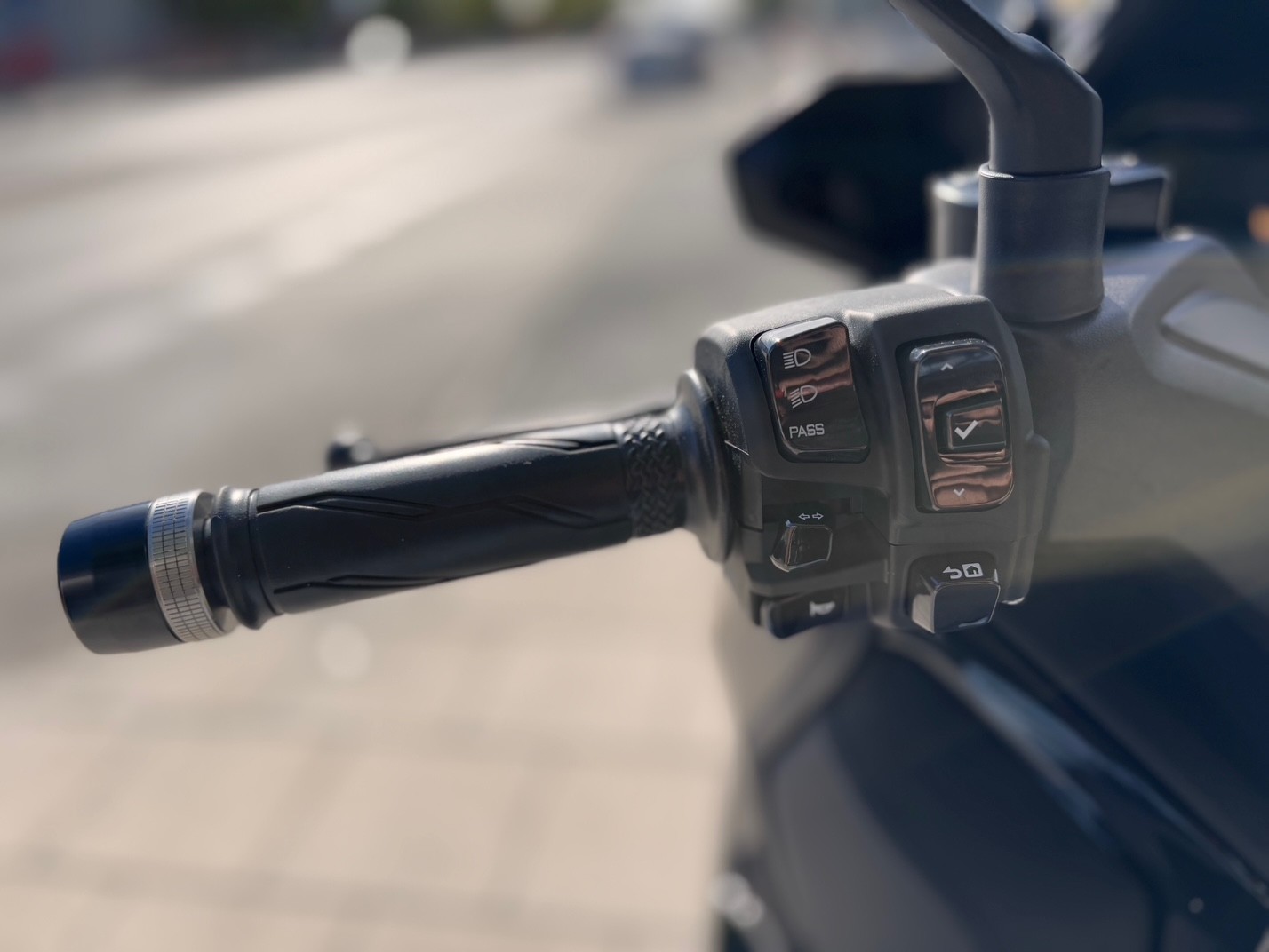 YAMAHA X-MAX 125 TECH MAX AÑO 2025...