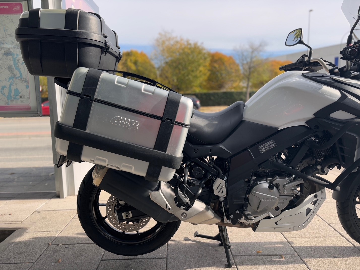 SUZUKI V-STROM 650 AÑO 2021 CON...