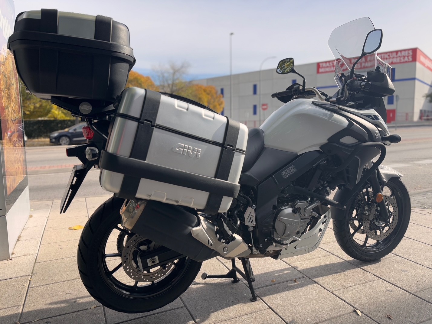 SUZUKI V-STROM 650 AÑO 2021 CON...