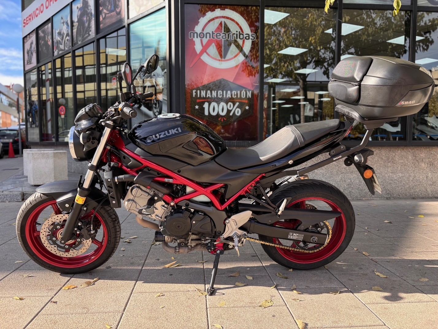 SUZUKI SV 650 AÑO 2018 CON 41.108 KM.