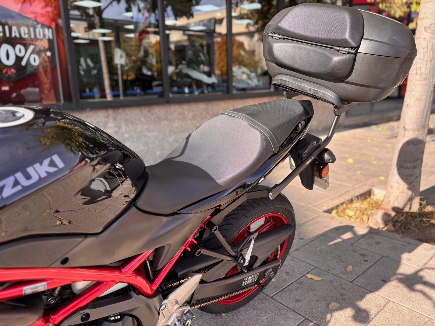 SUZUKI SV 650 AÑO 2018 CON 41.108 KM.