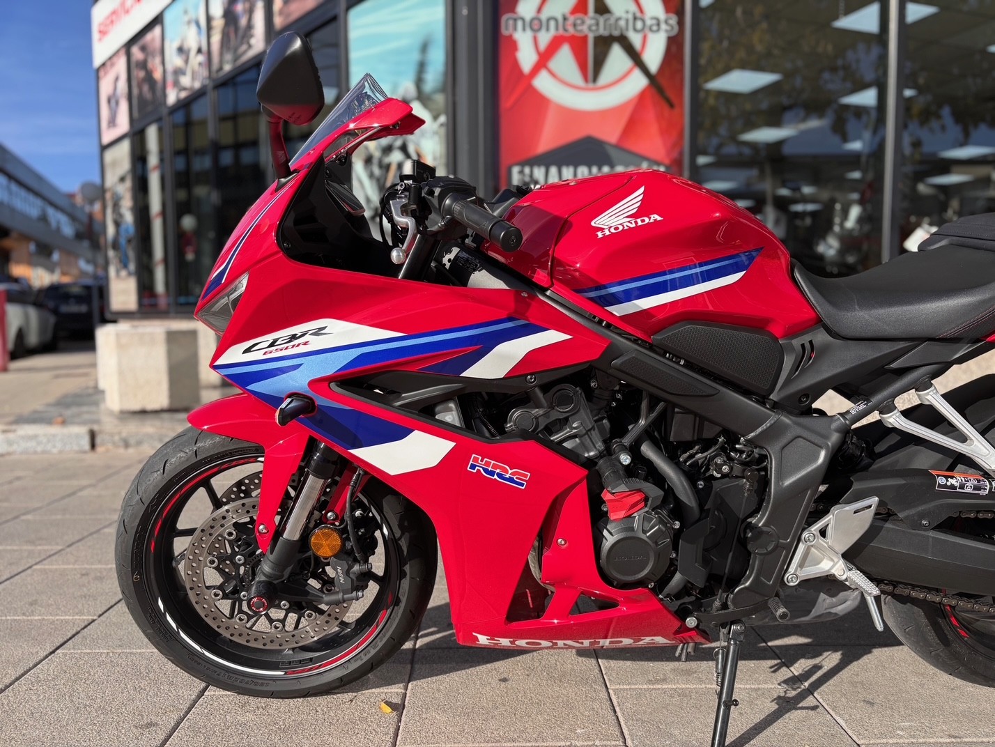 HONDA CBR 650 R AÑO 2024 CON 8.383 KM.