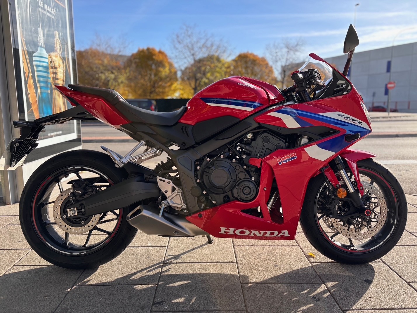HONDA CBR 650 R AÑO 2024 CON 8.383 KM.
