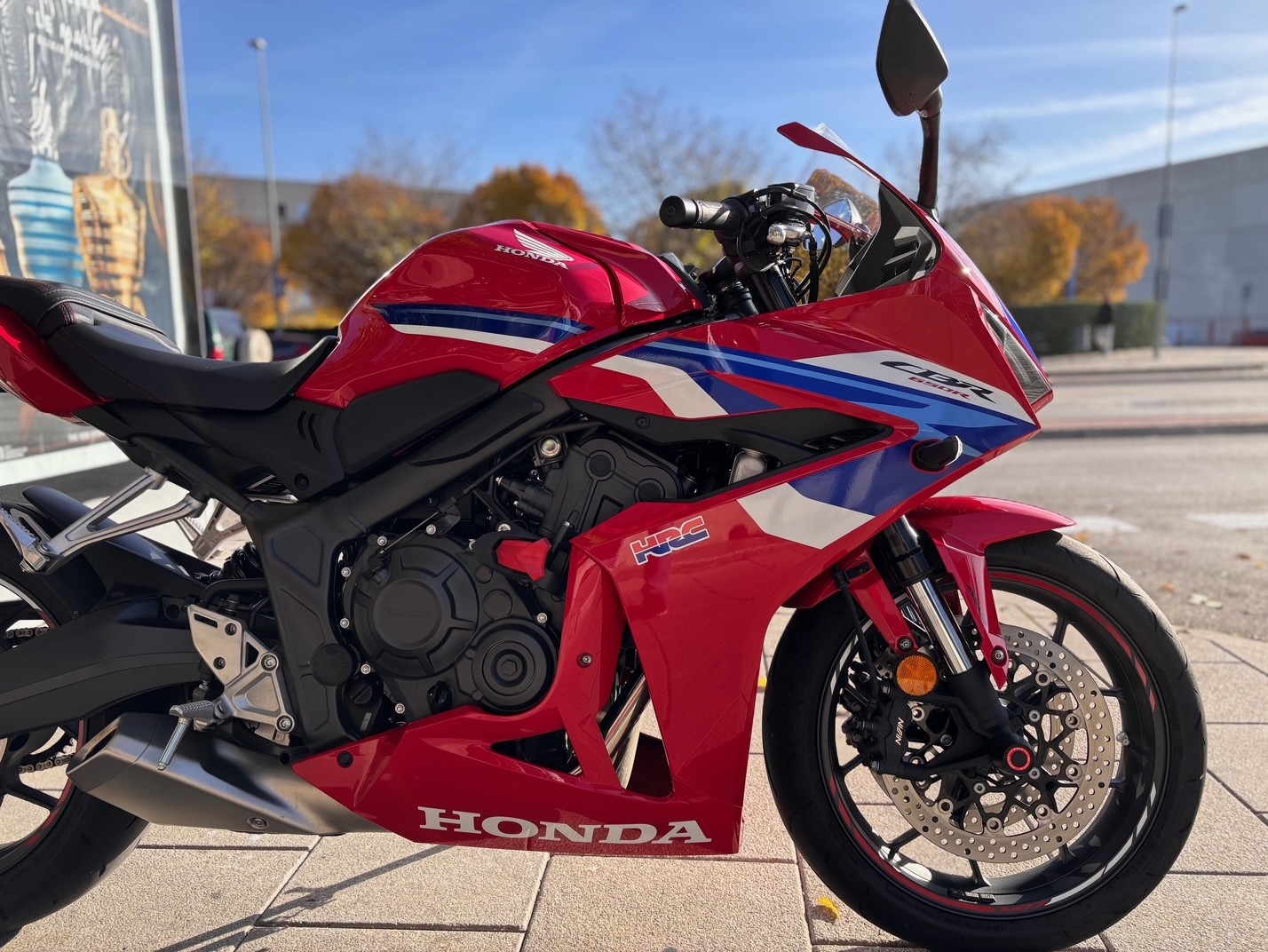 HONDA CBR 650 R AÑO 2024 CON 8.383 KM.