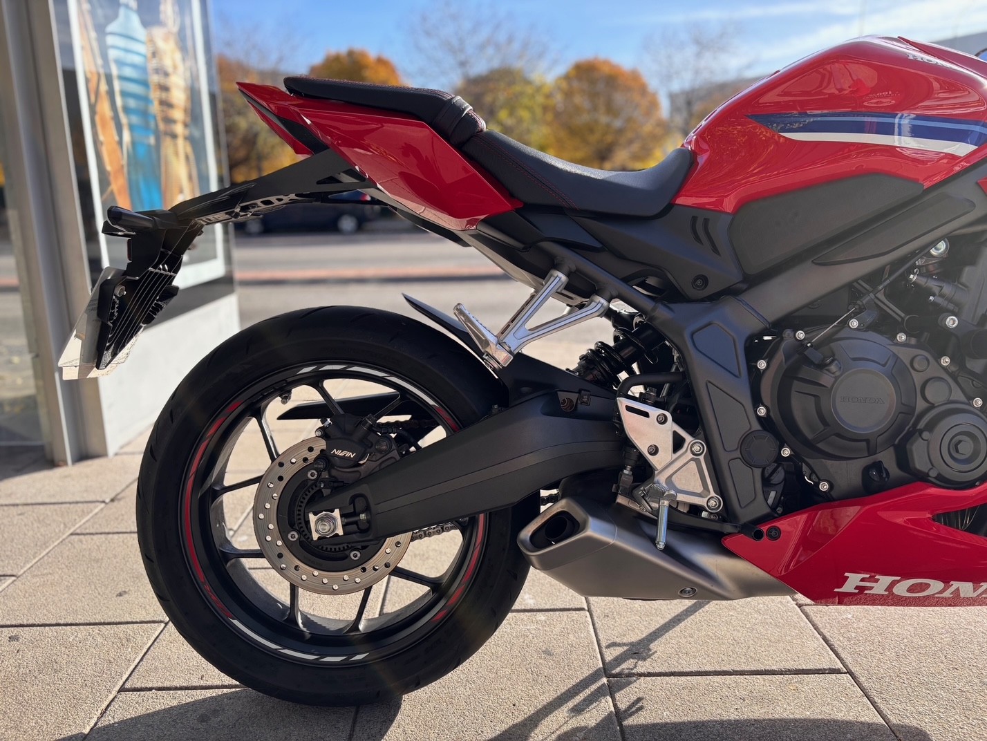 HONDA CBR 650 R AÑO 2024 CON 8.383 KM.