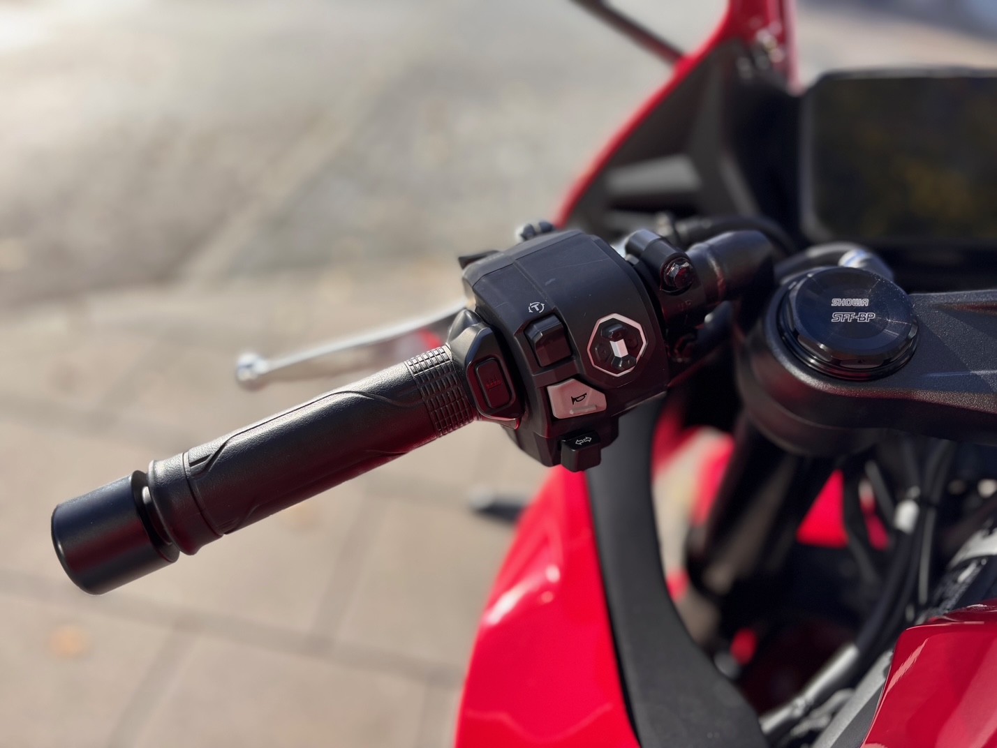 HONDA CBR 650 R AÑO 2024 CON 8.383 KM.