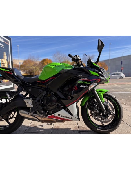 KAWASAKI NINJA 650 AÑO 2021 CON 5.963 KM.