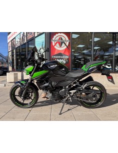 KAWASAKI Z 400 AÑO 2022 CON 17.584 KM.