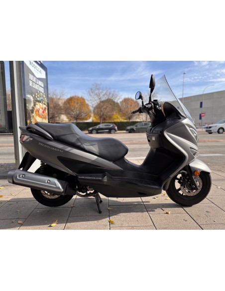 SUZUKI BURGMAN 125 AÑO 2017 CON 45.198 KM.