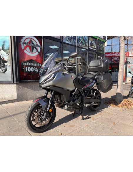 HONDA NT 1100 AÑO 2022 CON 27.650 KM.