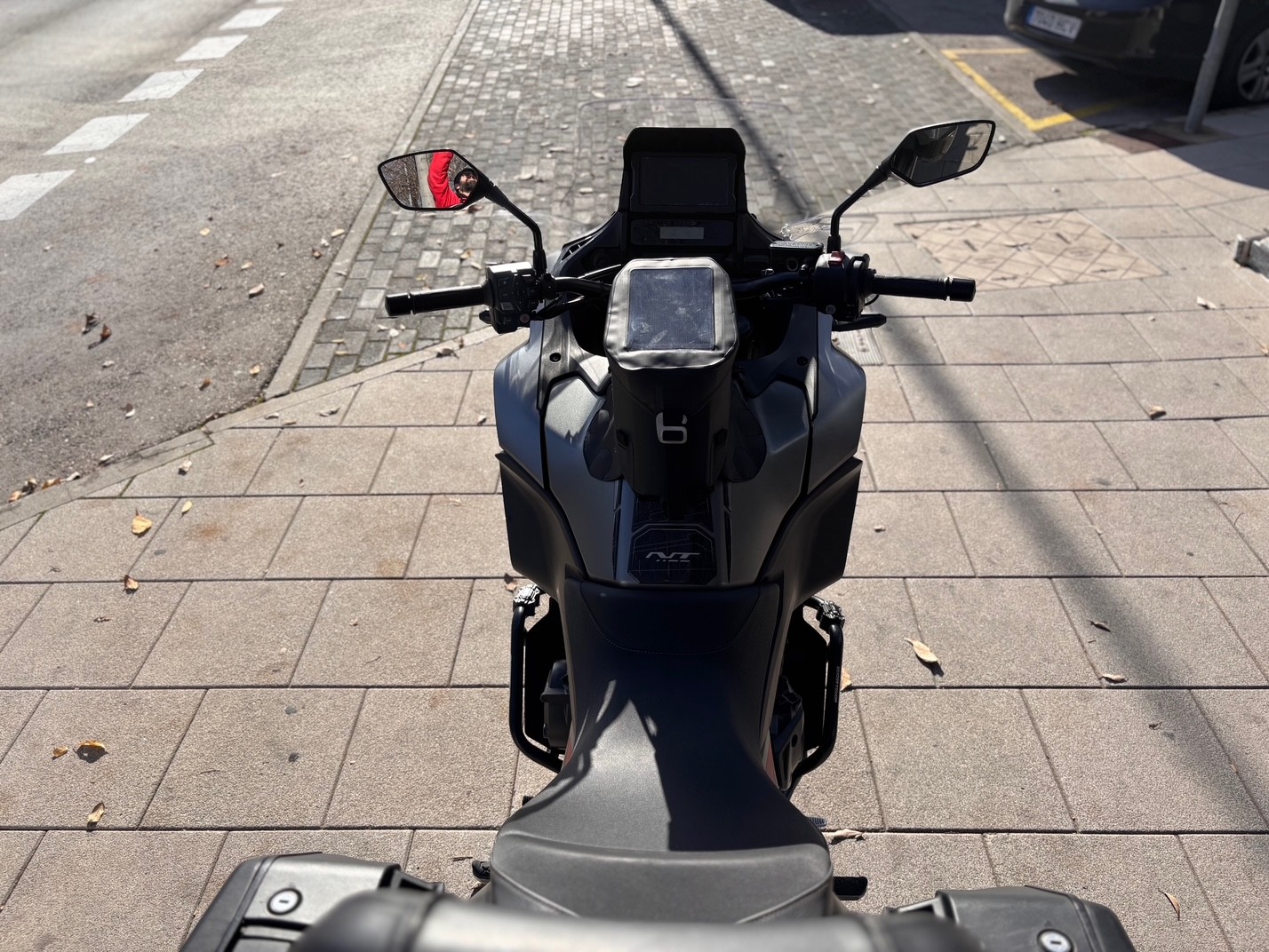 HONDA NT 1100 AÑO 2022 CON 27.650 KM.