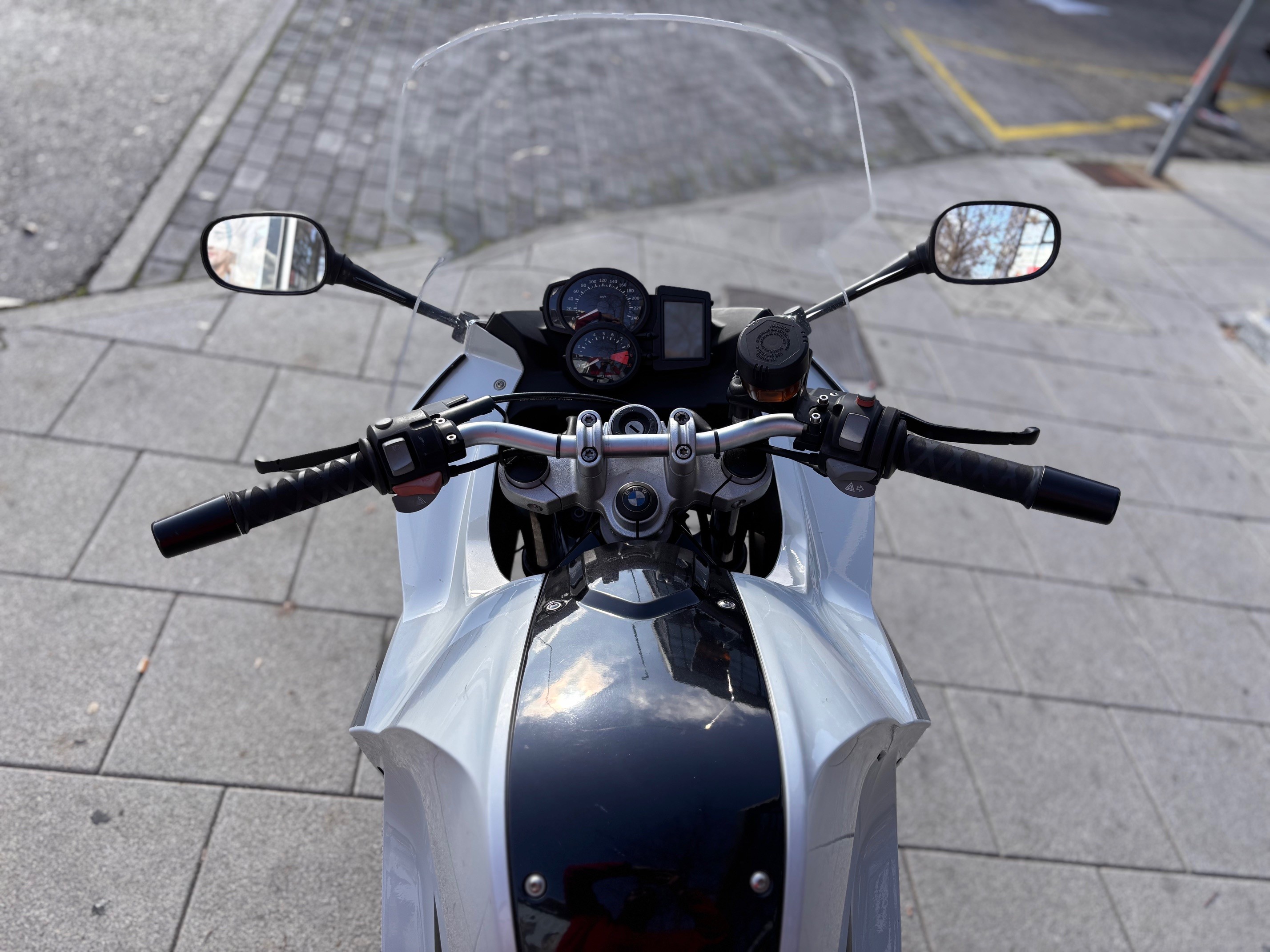 BMW F 800 ST AÑO 2011 CON 54.470 KM.