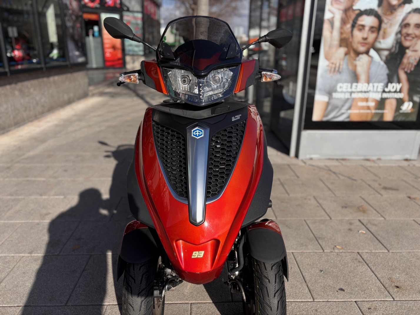 PIAGGIO MP3 YOURBAN 300 LT AÑO 2014...