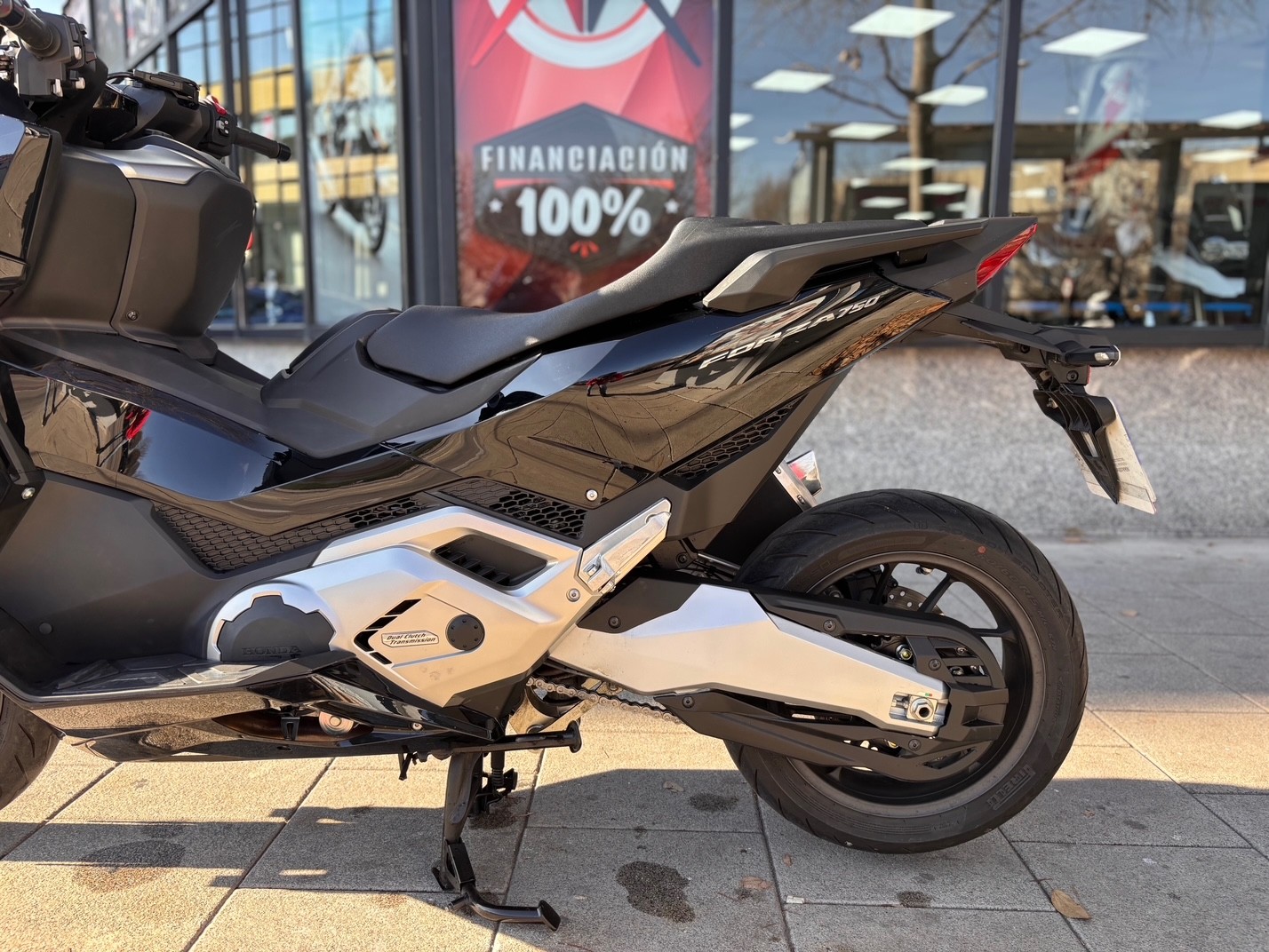 HONDA FORZA 750 AÑO 2022 CON 11.634 KM.