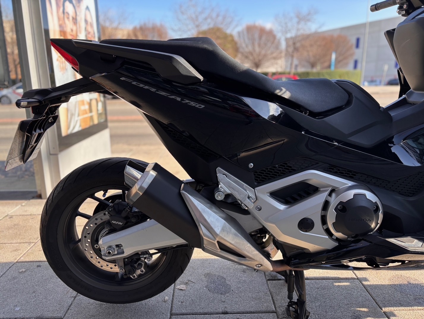 HONDA FORZA 750 AÑO 2022 CON 11.634 KM.