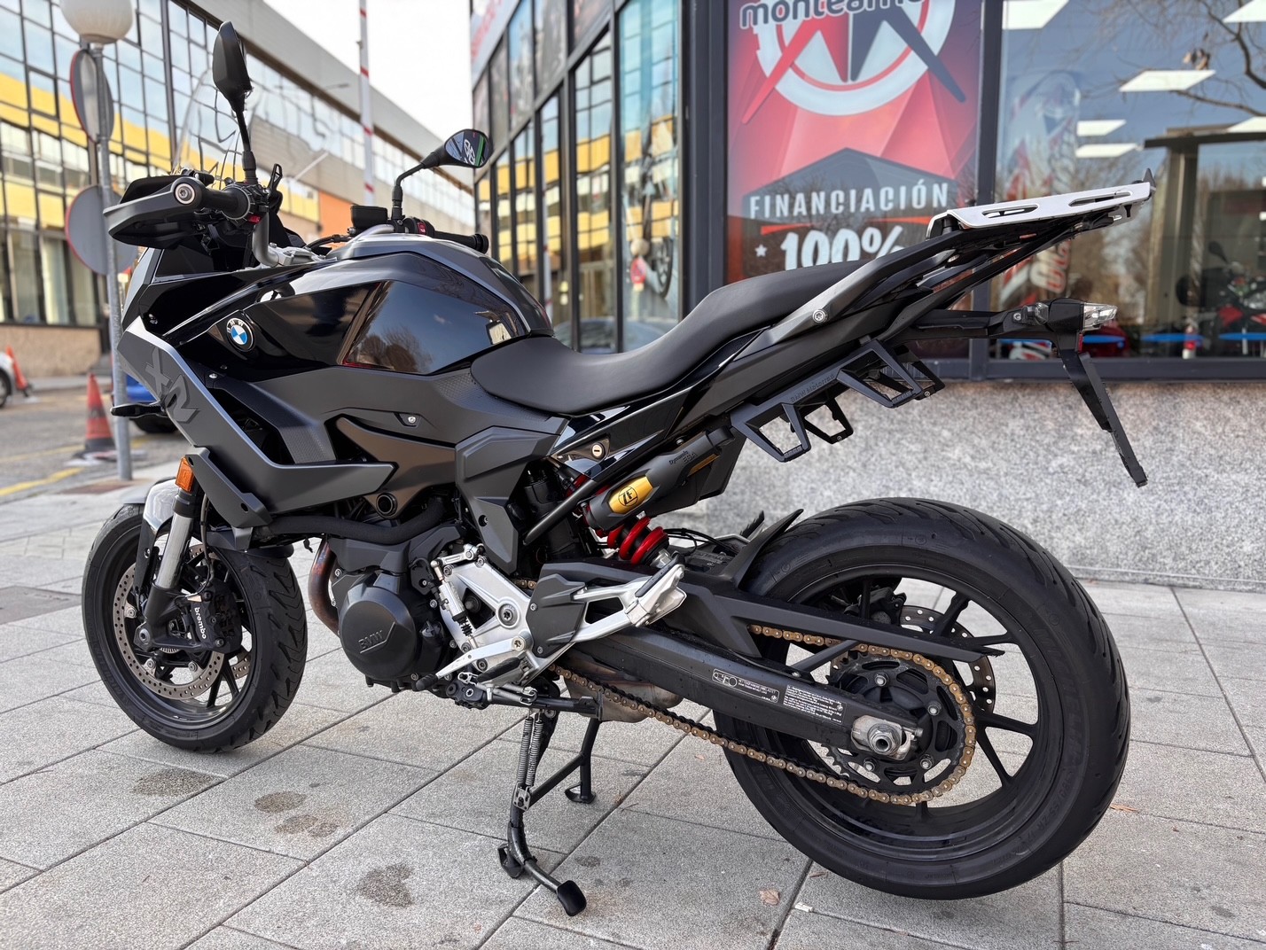 BMW F 900 XR AÑO 2023 CON 14.973 KM.