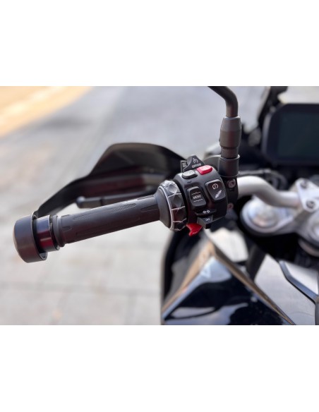 BMW F 900 XR AÑO 2023 CON 14.973 KM.