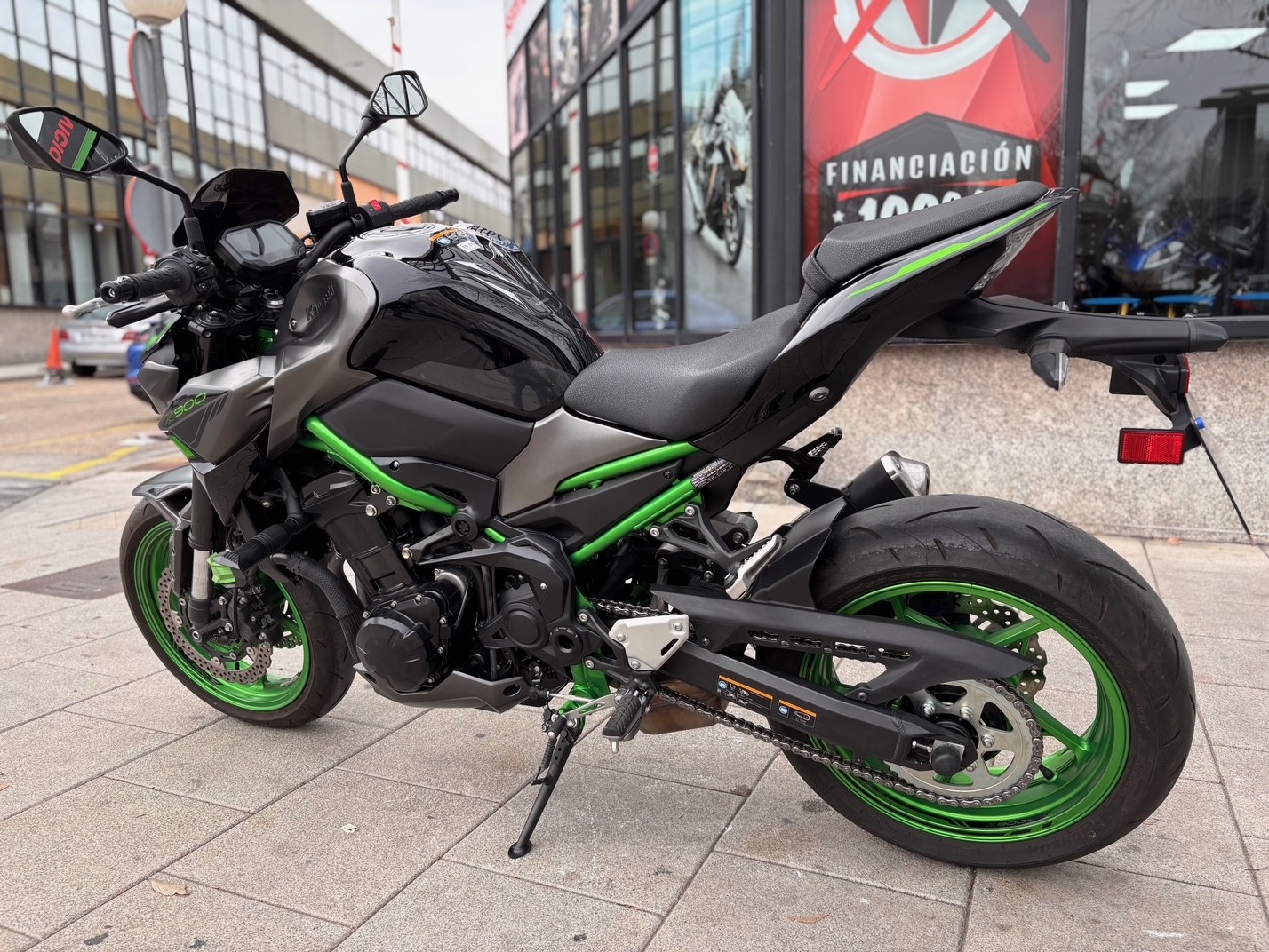 KAWASAKI Z 900 A2 AÑO 2023 CON 6.868 KM.