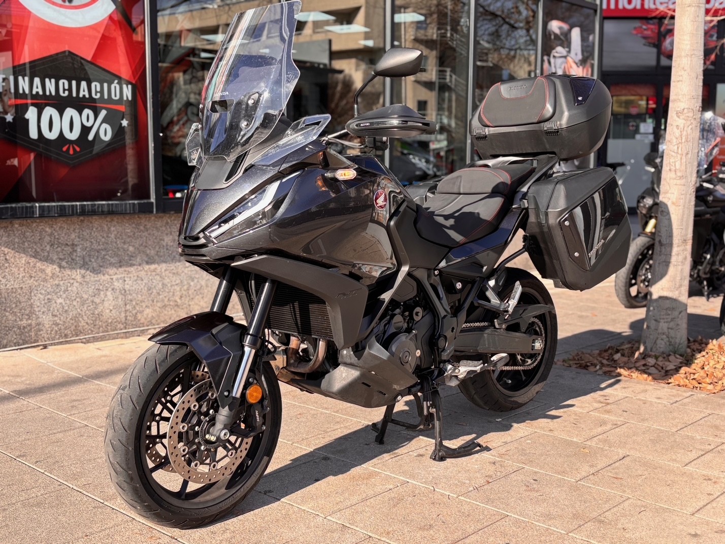 HONDA NT 1100 DCT AÑO 2022 CON 9.304 KM.