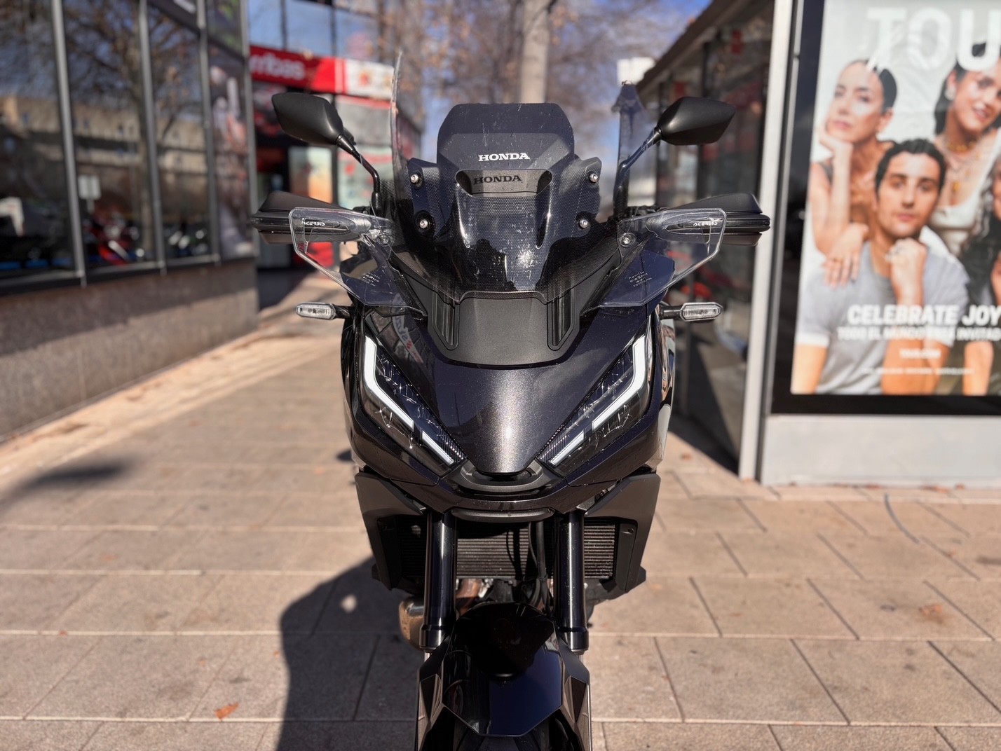 HONDA NT 1100 DCT AÑO 2022 CON 9.304 KM.