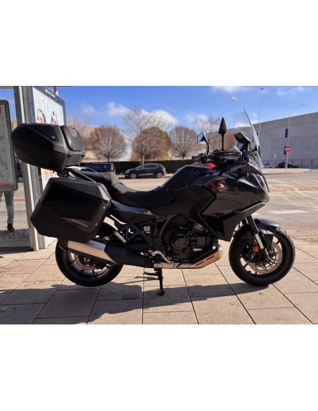 HONDA NT 1100 DCT AÑO 2022 CON 9.304 KM.