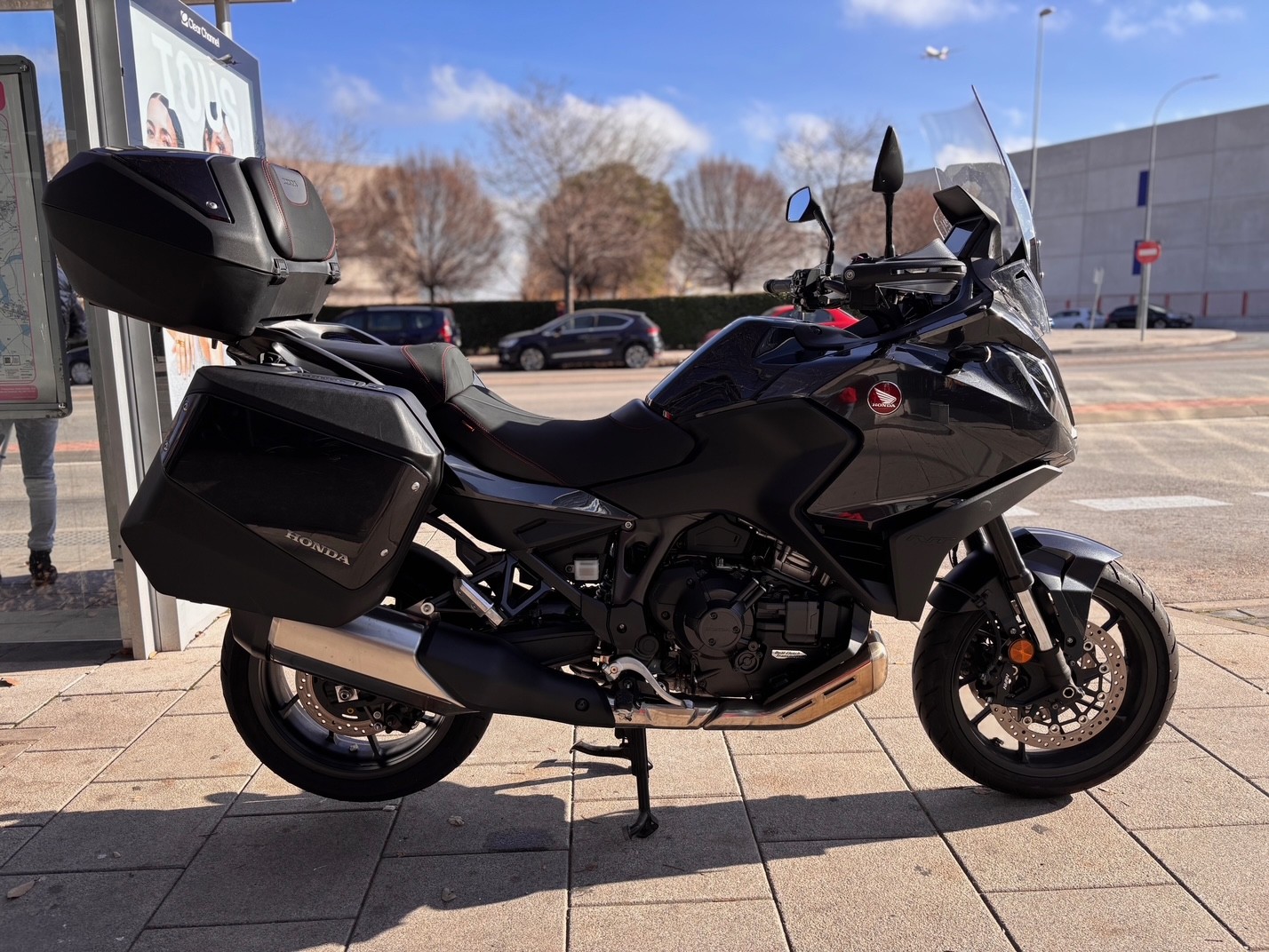 HONDA NT 1100 DCT AÑO 2022 CON 9.304 KM.