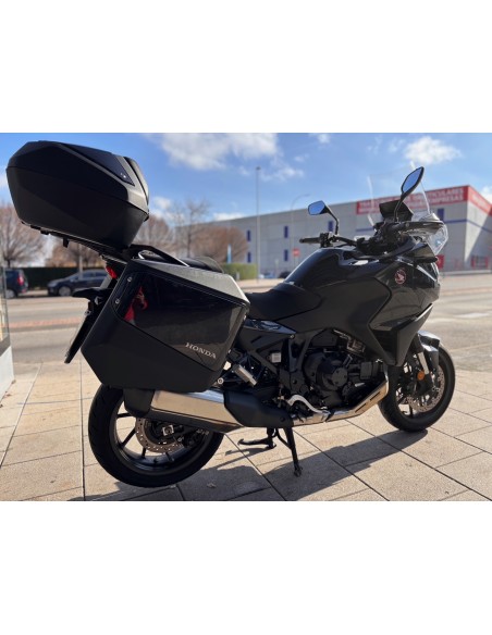 HONDA NT 1100 DCT AÑO 2022 CON 9.304 KM.