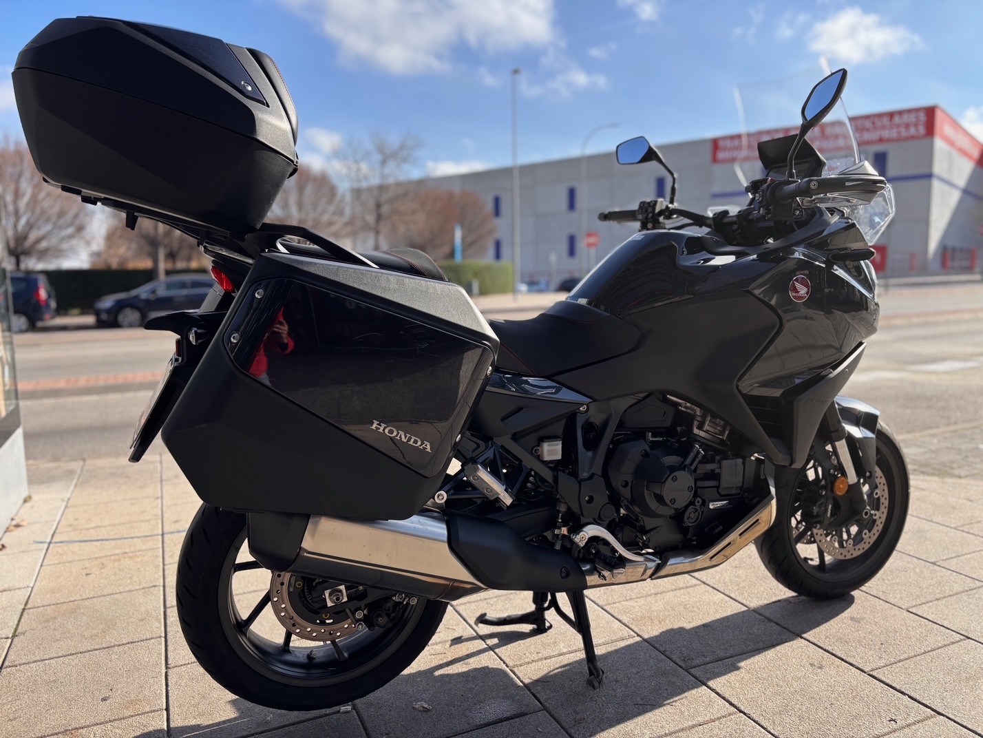 HONDA NT 1100 DCT AÑO 2022 CON 9.304 KM.