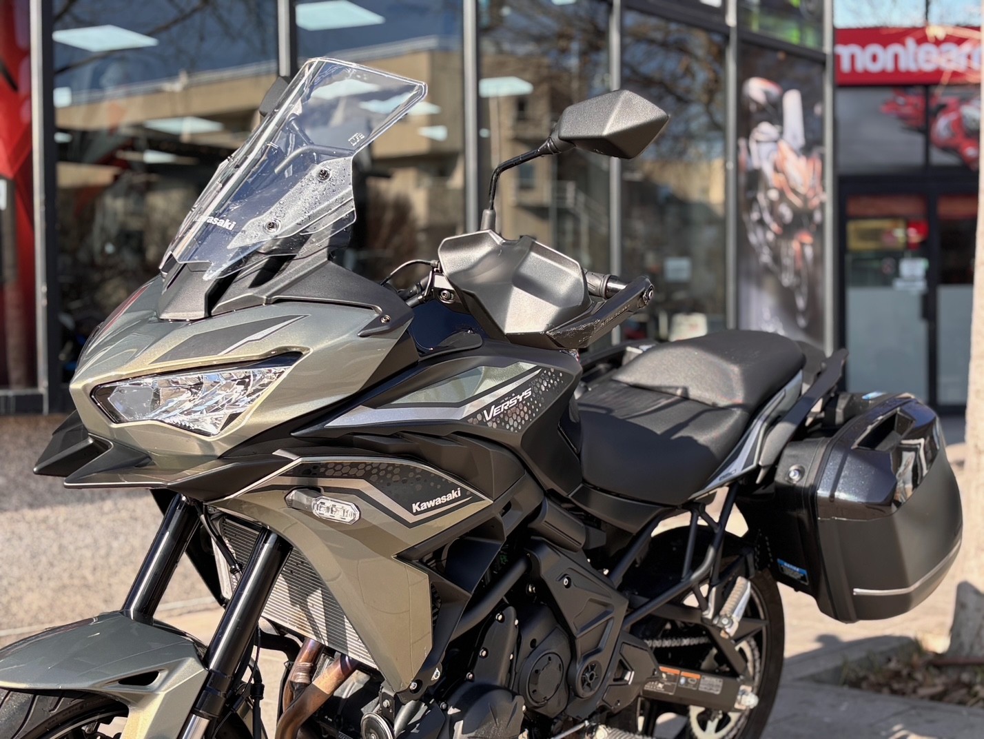 KAWASAKI VERSYS 650 TOURER AÑO 2023...