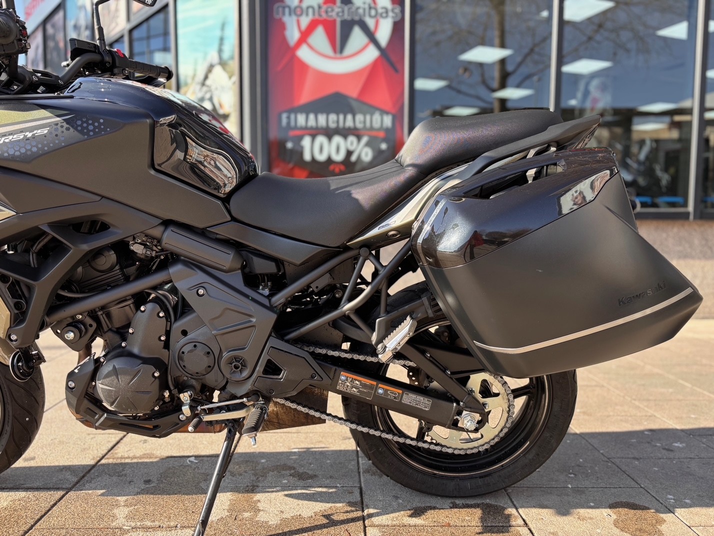 KAWASAKI VERSYS 650 TOURER AÑO 2023...