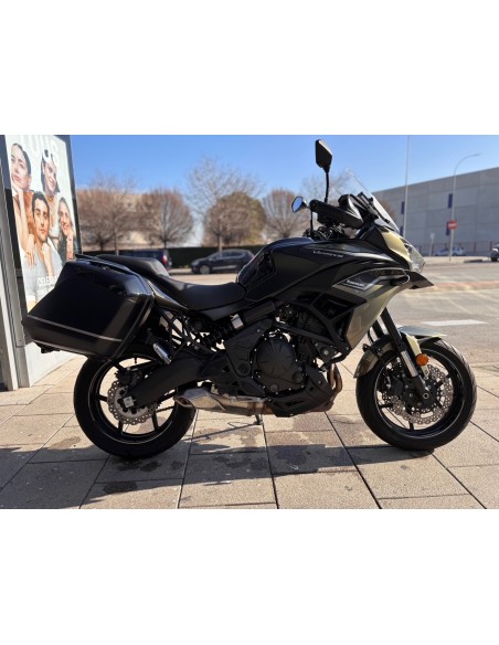 KAWASAKI VERSYS 650 TOURER AÑO 2023 CON 10.256 KM.