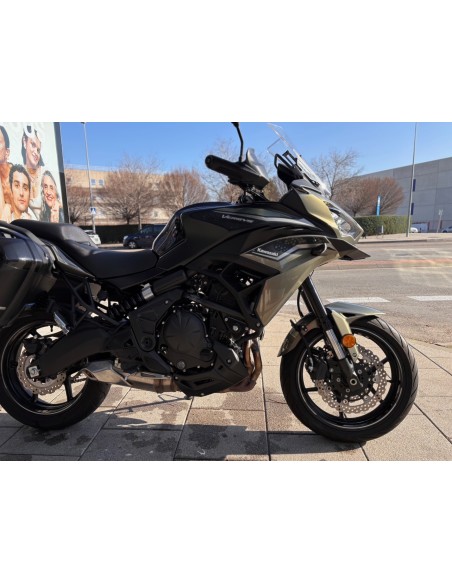 KAWASAKI VERSYS 650 TOURER AÑO 2023 CON 10.256 KM.