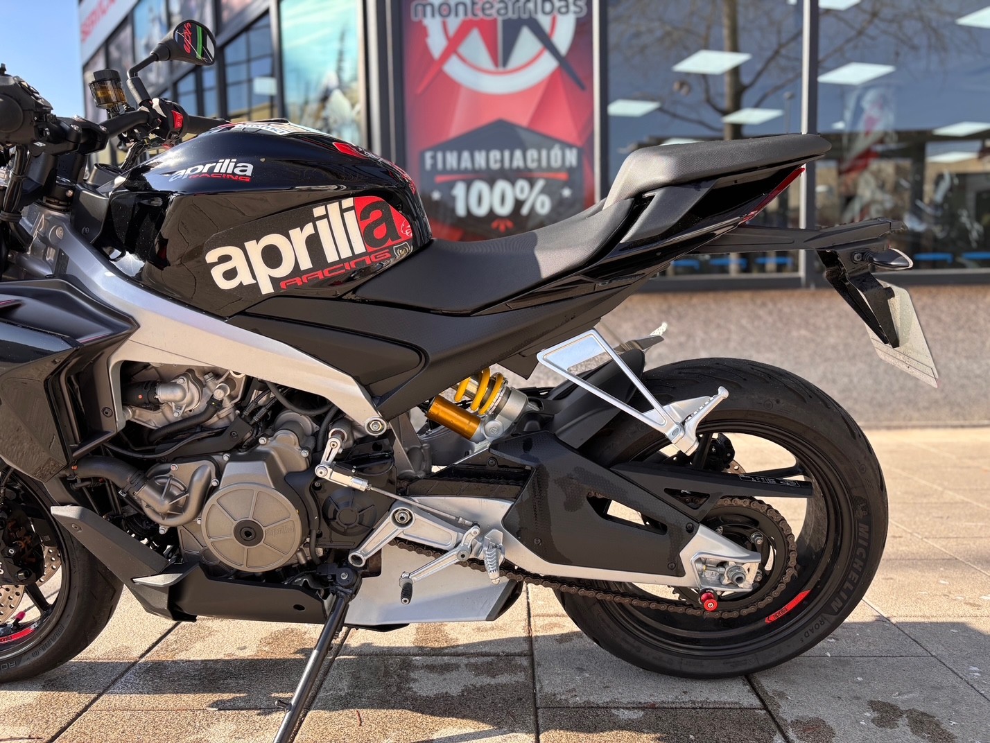 APRILIA TUONO 660 FACTORY AÑO 2022...