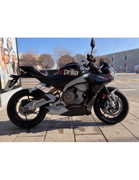 APRILIA TUONO 660 FACTORY AÑO 2022 CON 4.383 KM.