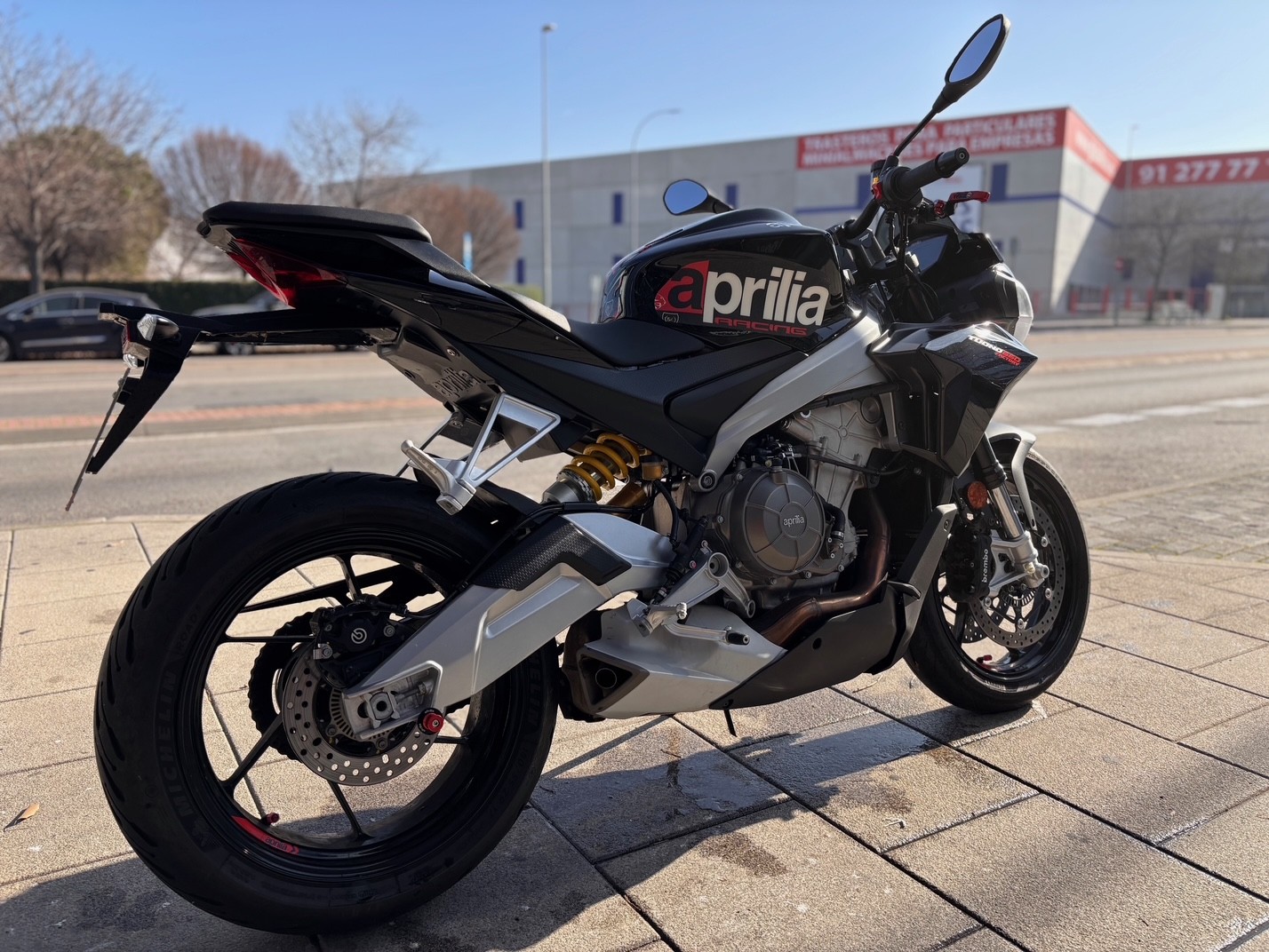 APRILIA TUONO 660 FACTORY AÑO 2022...