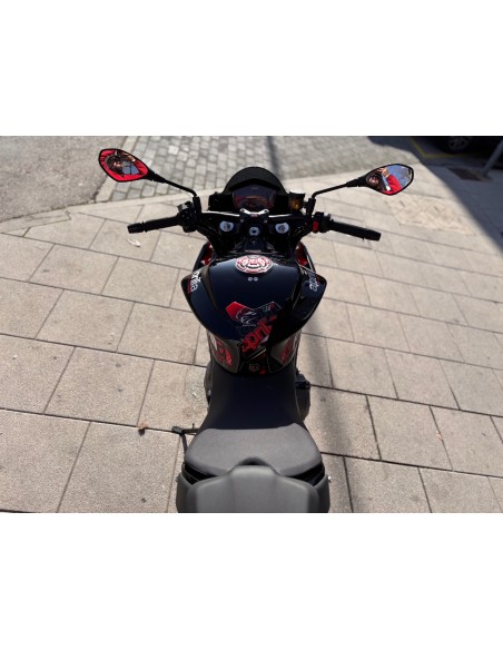 APRILIA TUONO 660 FACTORY AÑO 2022 CON 4.383 KM.