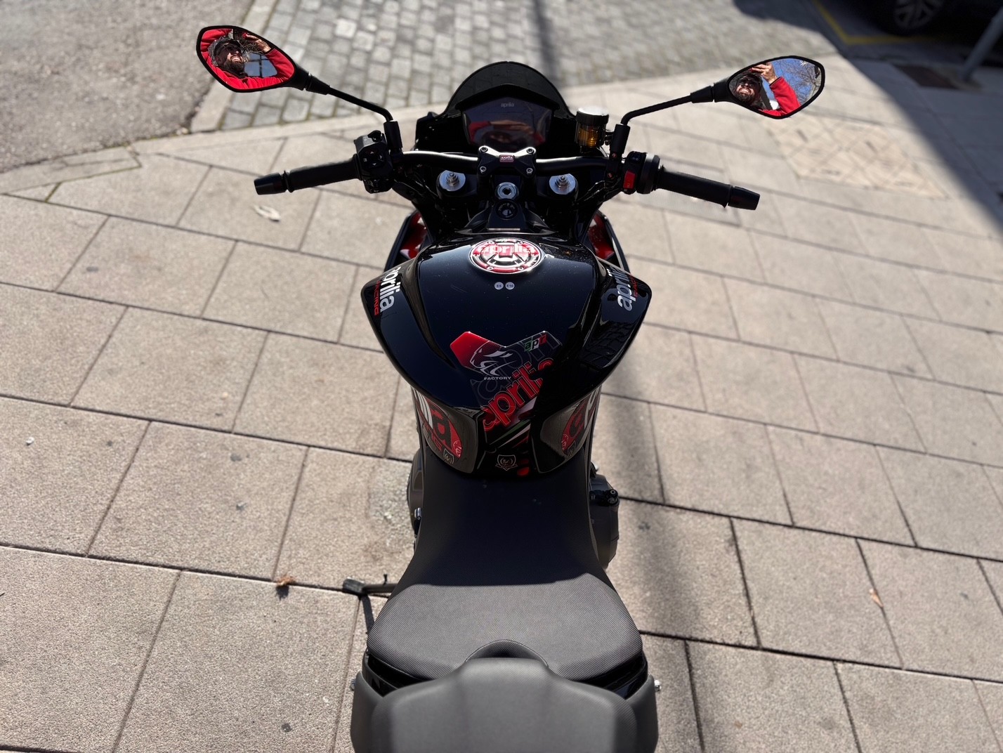 APRILIA TUONO 660 FACTORY AÑO 2022...