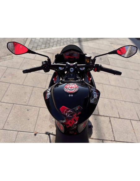 APRILIA TUONO 660 FACTORY AÑO 2022 CON 4.383 KM.