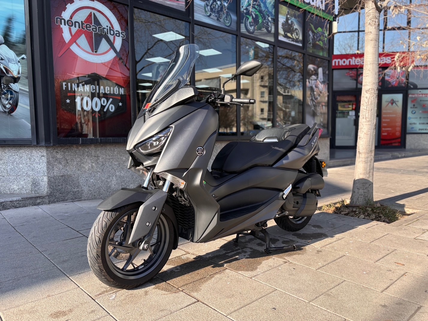 YAMAHA X-MAX 125 AÑO 2019 CON 25.244 KM.