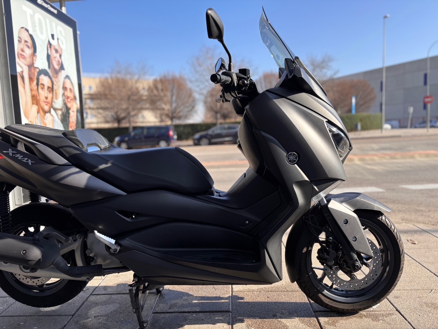 YAMAHA X-MAX 125 AÑO 2019 CON 25.244 KM.
