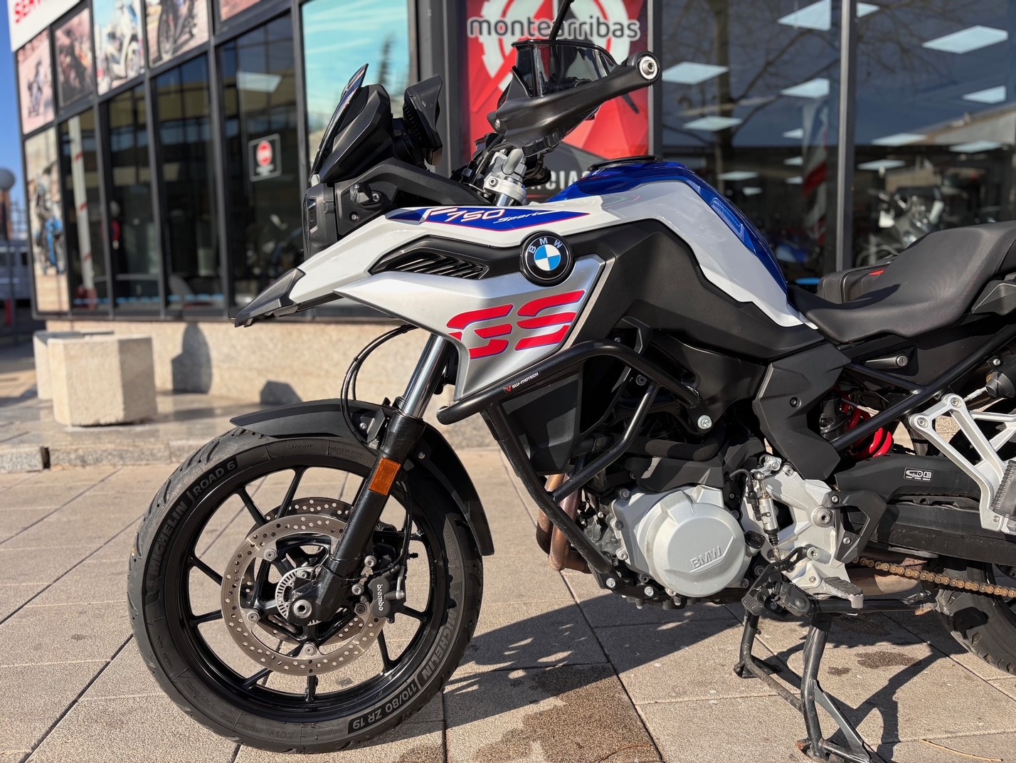 BMW F 750 GS AÑO 2022 CON 18.550 KM.